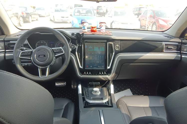 Used Zotye T700 2017 1.8T Dual-Clutch Luxury Model