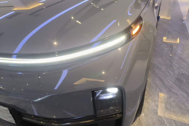 Used Li Auto L8 2025 Ultra Smart Refreshed Edition