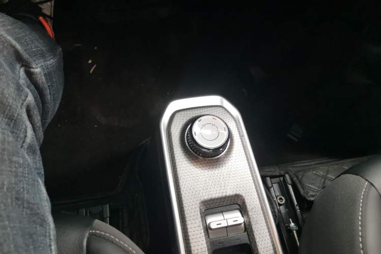 Used Baojun Spark 2023 Intelligent Premium Edition Gear Lever