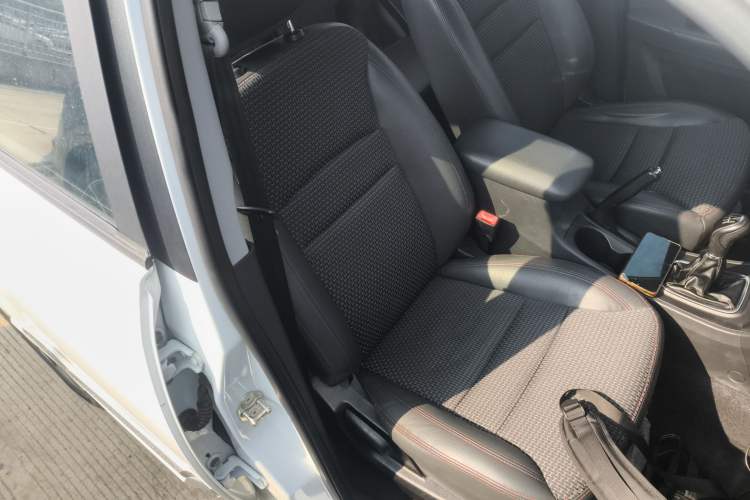 Used Chery Tiggo 3 2016 1.6L Manual ZhiShang Edition