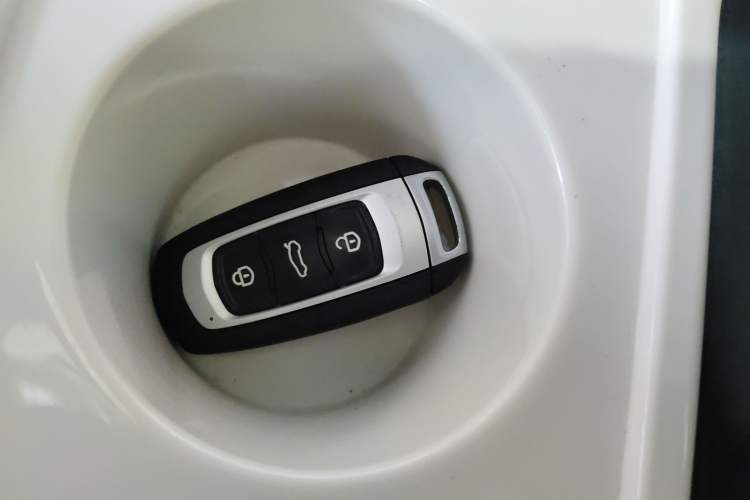 Used Geely Galaxy Panda 2024 200km Panda Rider
