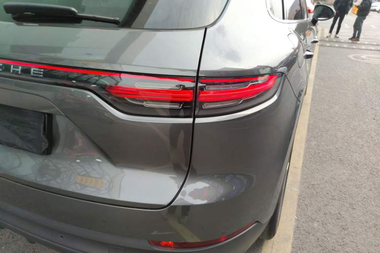 Used Porsche Cayenne E-Hybrid 2021 Cayenne E-Hybrid Coupé 2.0T