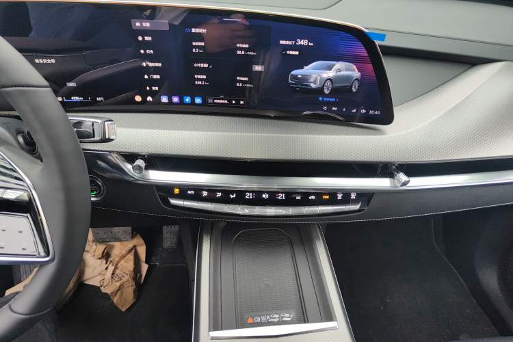 Used Cadillac XT5 2026 Model 2.0T Metropolitan Edition

