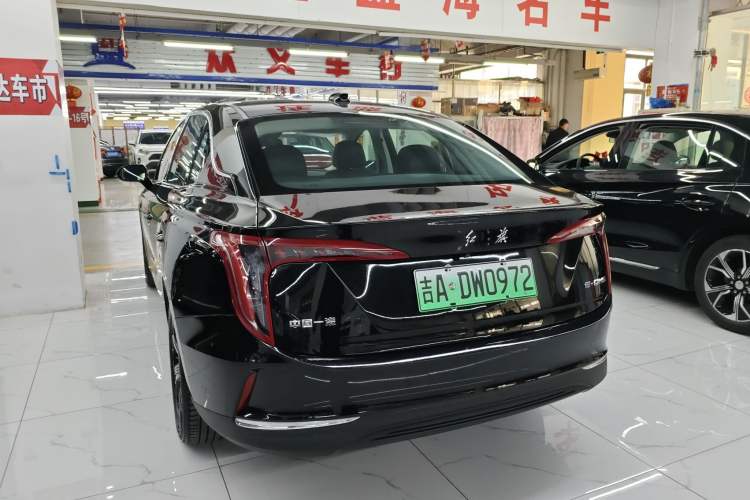 Used Hongqi E-QM5 2021 Charging Version Flagship Edition Rear Left 45 Deg