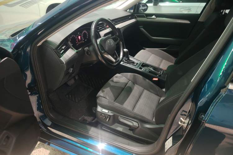 Used Volkswagen Variant 2021 2.0T Comfort Edition