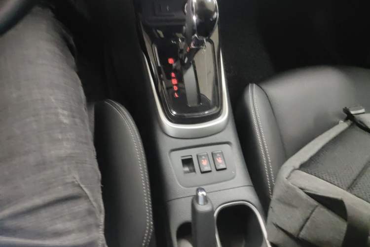 Used Nissan Tiida 2024 1.6L CVT ZhiZun Edition