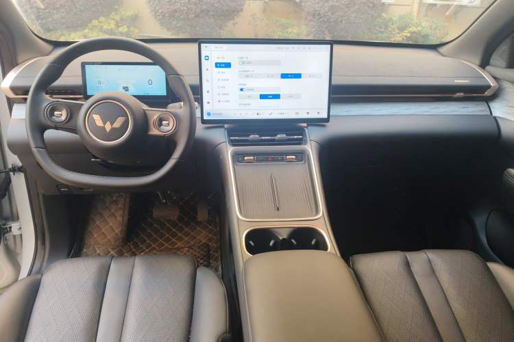 Used Wuling Xingguang S 2024 130 km Flagship Version
