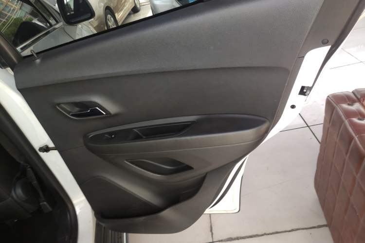 Used Chevrolet Trax 2016 1.4T Automatic Two-Wheel Drive Luxury Version