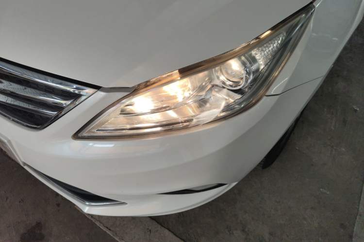 Used CHANGAN Eado 2015 1.6L Manual Luxury Model China V Standard