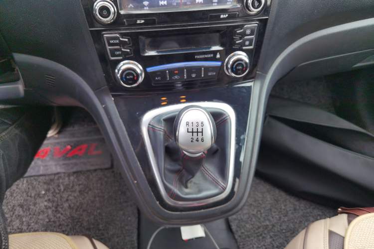 Used Haval H6 2013 Upgraded Model 1.5T Manual Two-Wheel Drive Elite Version