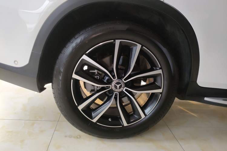 Used Mercedes-Benz GLC 2022 GLC 300 L 4MATIC Dynamic Model
