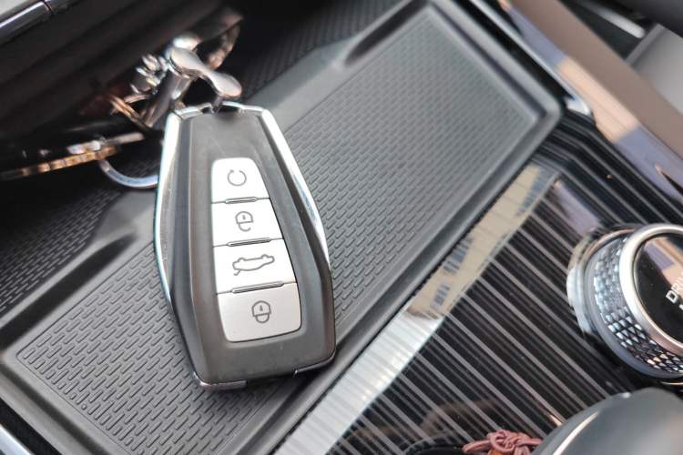 Used Geely Auto Monjaro L 2023 2.0TD High-Power Automatic Two-Wheel Drive Flagship Version