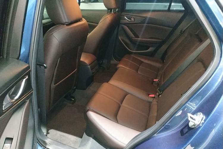 Used Mazda CX-4 2020 2.0L Automatic Two-Wheel Drive Blue Sky Luxury Edition