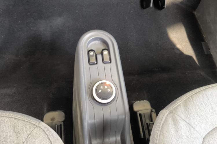 Used Wuling Hongguang MINIEV 2021 Macaron Fashion Model Lithium Iron Phosphate