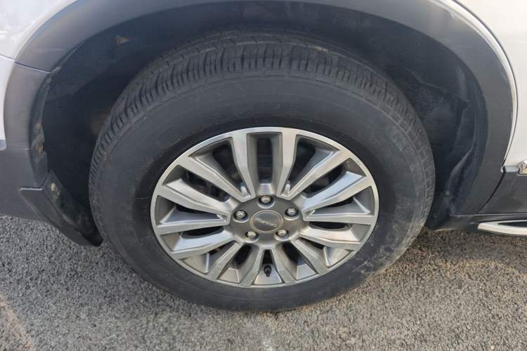 Used Haval H6 2015 Sport Edition 1.5T Automatic Two-Wheel Drive Luxury Model Right Rear Wheel Hub