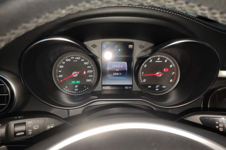Used Mercedes-Benz GLC 2017 GLC 260 4MATIC Dynamic Edition Instrument Cluster