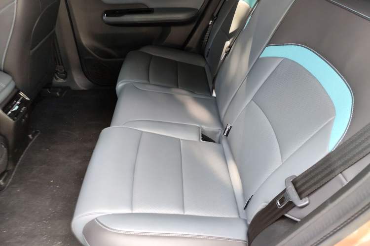 Used AION Y 2023 Plus 510 Smart Edition