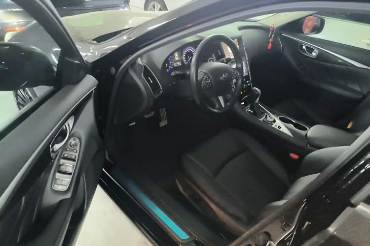 Used Infiniti Q50L 2016 2.0T Comfort Edition