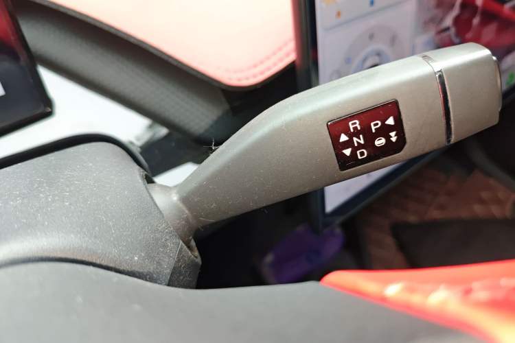 Used Chery New Energy Boundless Pro 2022 301km LingShou Edition Lithium Iron Phosphate
