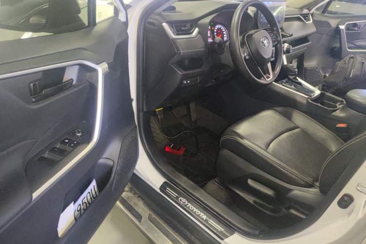 Used Toyota RAV4 2023 2.0L CVT Two-Wheel Drive Urban Edition