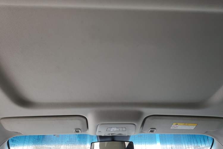 Used Buick GL8 2022 Land Cruiser Executive Class 652T Comfort Model Headliner