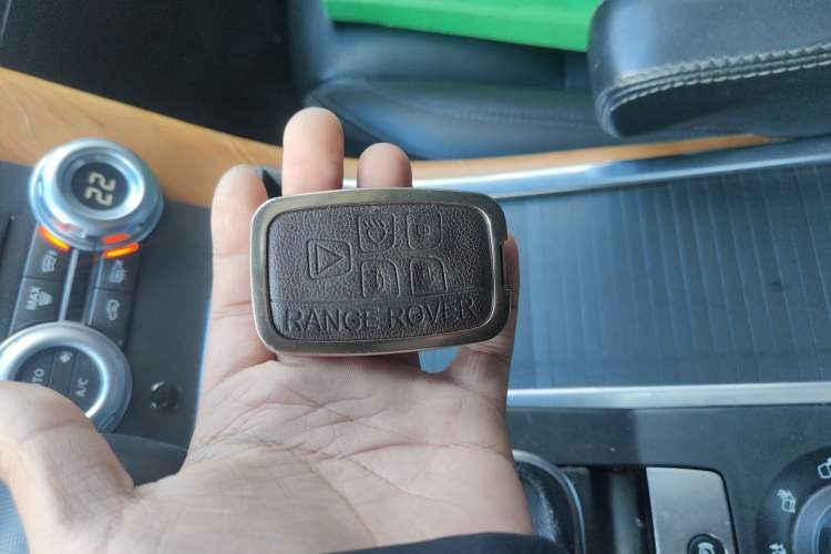 Used Land Rover Range Sport 2011 3.0 TDV6 Diesel Version Vehicle Key