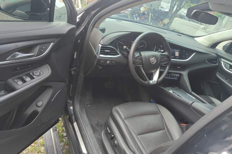 Used Buick Enclave 2022 652T Two-Wheel-Drive Prestige 7-Seater Driver Seat