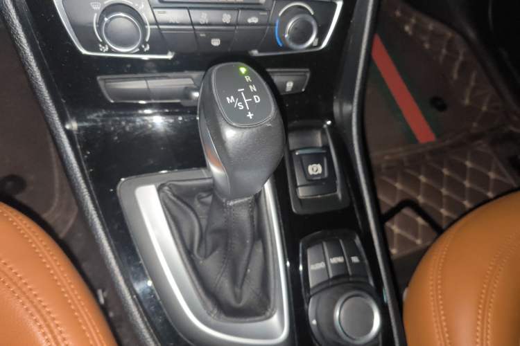 Used BMW 2 Series Active Tourer 2016 218i Fashion Model Gear Lever