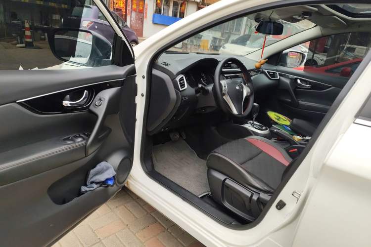 Used Nissan Qashqai 2017 2.0L CVT Luxury Edition China V Standard