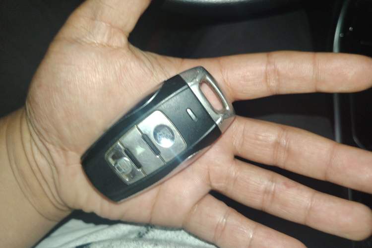 Used Haval H2 2018 Red-Label 1.5T Dual-Clutch Two-Wheel-Drive Elite Model Vehicle Key