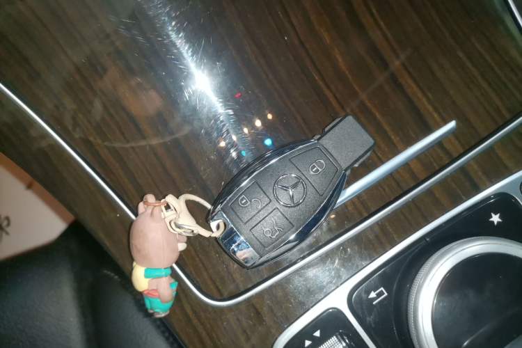 Used Mercedes-Benz GLC 2018 Facelifted GLC 260 4MATIC Dynamic Edition