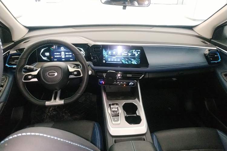 Used GAC Trumpchi GS3 2023 Shadow Speed 270T Enjoyment Edition Center Console