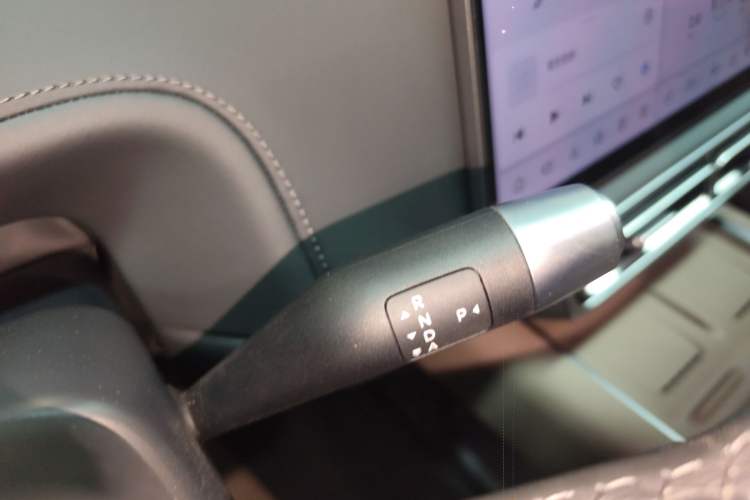 Used Li Auto L6 2025 Pro Smart Refresh Edition
