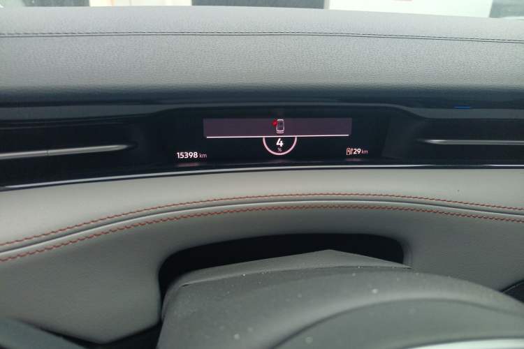 Used Volkswagen ID.7 VIZZION 2024 AIR model Instrument Cluster