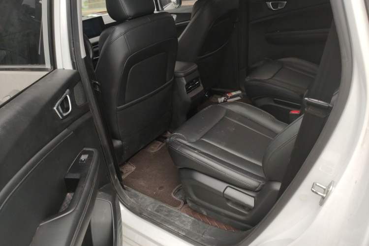 Used Wuling Jiachen 2022 1.5L Manual Light Comfort Edition
