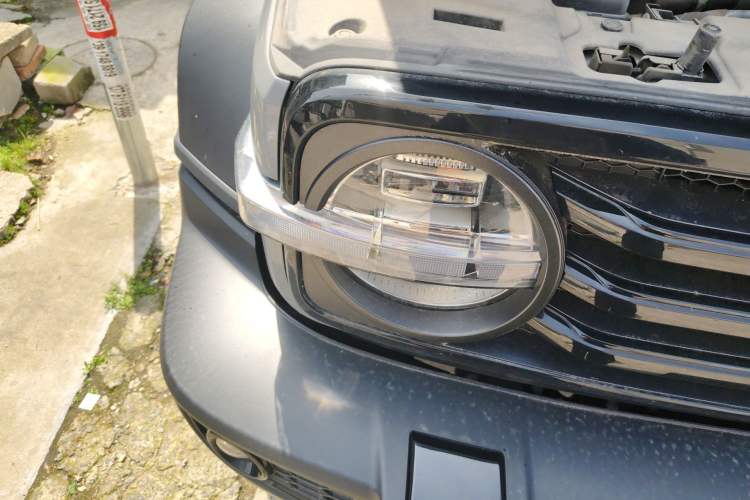 Used Tank 300 2023 Off-Road Edition 2.0T Challenger Right Front Headlight