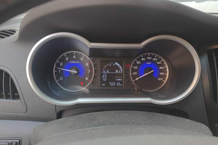 Used Dongfeng Aeolus AX3 2016 1.5L Manual ZhiKu Model