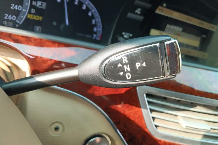 Used Mercedes-Benz S-Class 2010 S 400 L HYBRID
