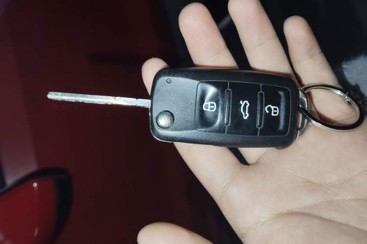 Used Volkswagen Polo 2014 1.6L Automatic Comfort Edition Vehicle Key