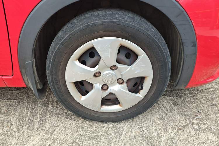 Used Baojun 310 2016 1.2L manual Comfort trim level