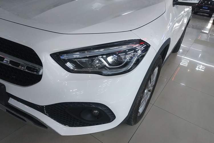 Used Mercedes-Benz GLA 2022 Second Facelift GLA 200 Left Front Headlight