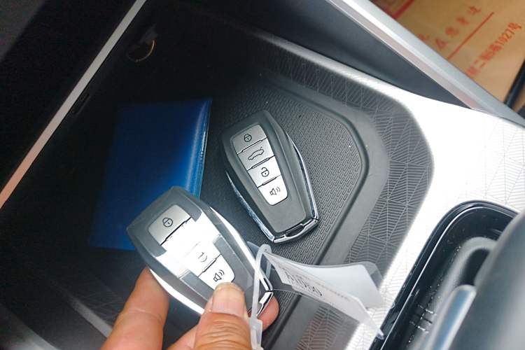 Used Geely Auto Emgrand 2023 4th Generation Champion Edition 1.5L CVT Prestige Model