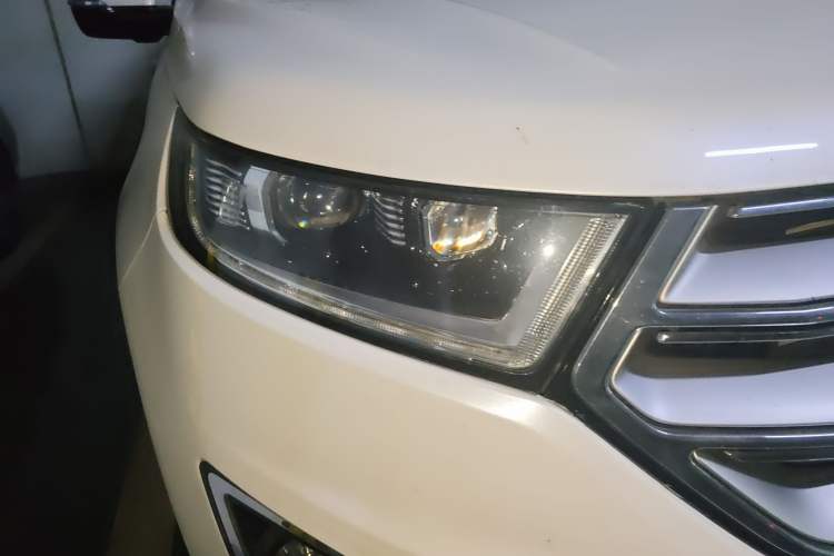 Used Ford Edge 2016 EcoBoost 245 Four-Wheel Drive Titanium 7-Seater