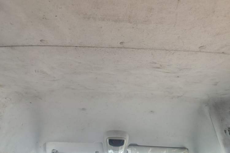 Used JAC Group Sunray 2017 2.7T Long-Wheelbase High-Roof Star Express Multifunctional Commercial Vehicle Headliner