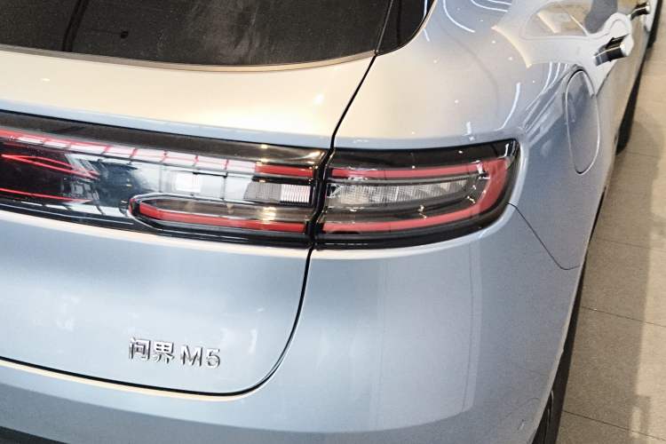 Used Hima AITO M5 2024 Extended-Range Max Rear-Wheel Drive Advanced Intelligent Driving Version