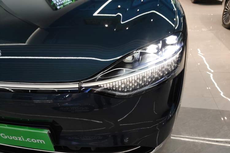 Used Hima AITO M9 2024 Range-Extended Ultra Version 42 kWh 6-Seater Model