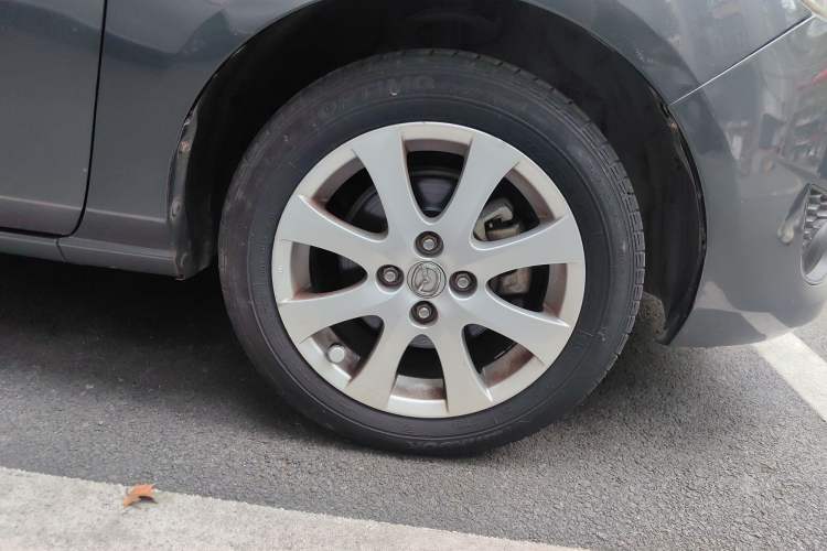 Used Mazda 2 2011 XuanDong 1.5L Manual Fashion Edition
