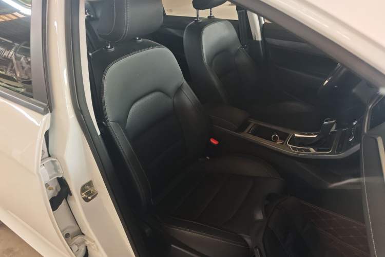 Used Geely Auto Emgrand 2021 UP 1.5L CVT Luxury Model