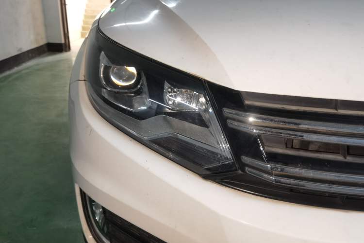 Used Volkswagen Tiguan 2016 300TSI Automatic Two-Wheel Drive Trend Edition Exterior 6