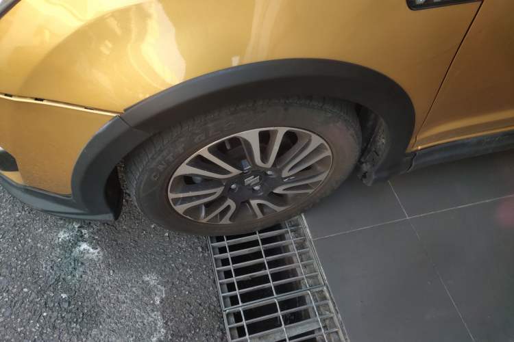 Used Suzuki Swift 2015 1.5L Automatic Limited Edition
